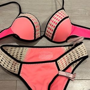Victoria’s Secret push-up bikini new with tags